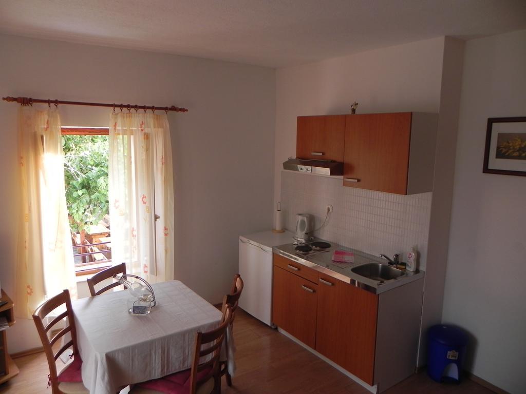 Apartments Riva Pag Town Kültér fotó